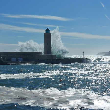 Appartement Le Mehari Cassis Bagian luar foto
